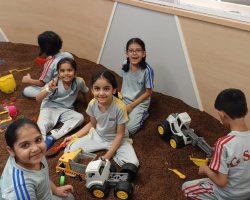 Std II Field Trip to R City Mall Play and Learn